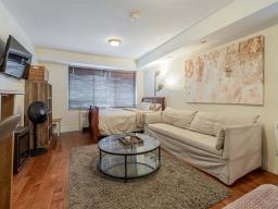 For sale 668 672 Rue du Caven Circle Montr al Saint Laurent