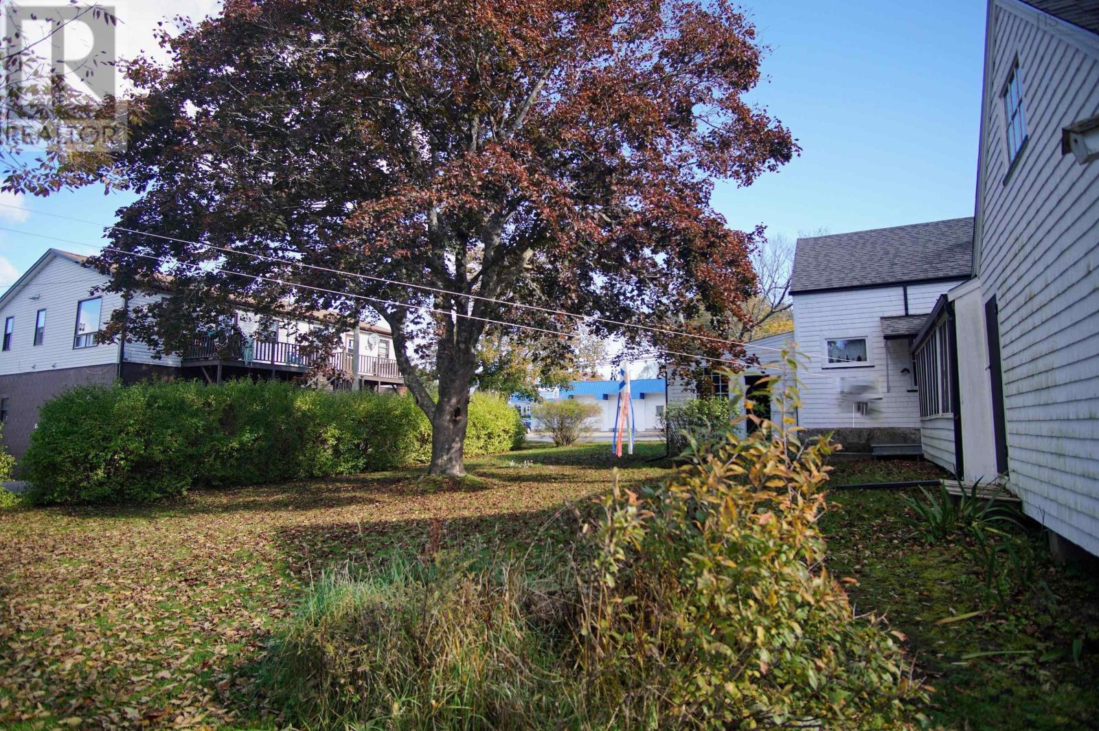 For sale 193 Water Street, Shelburne, Nova Scotia B0T1W0 202400556