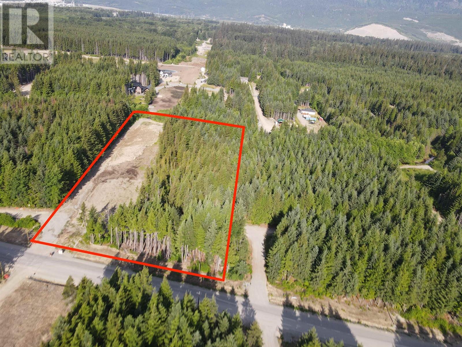For sale 323 LOGANBERRY AVENUE, Kitimat, British Columbia V8C0B6