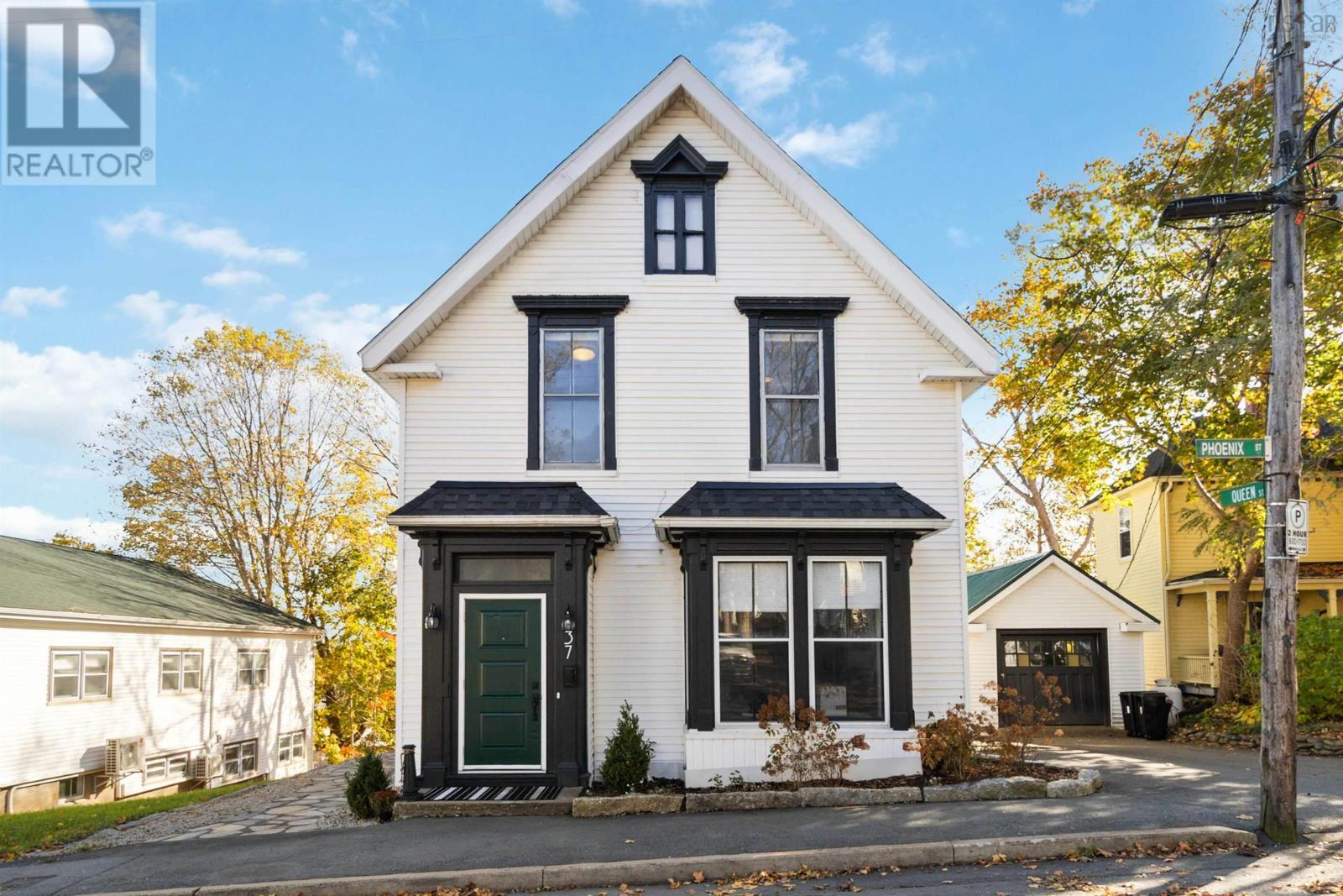 For sale 37 Phoenix Street, Bridgewater, Nova Scotia B4V2H6