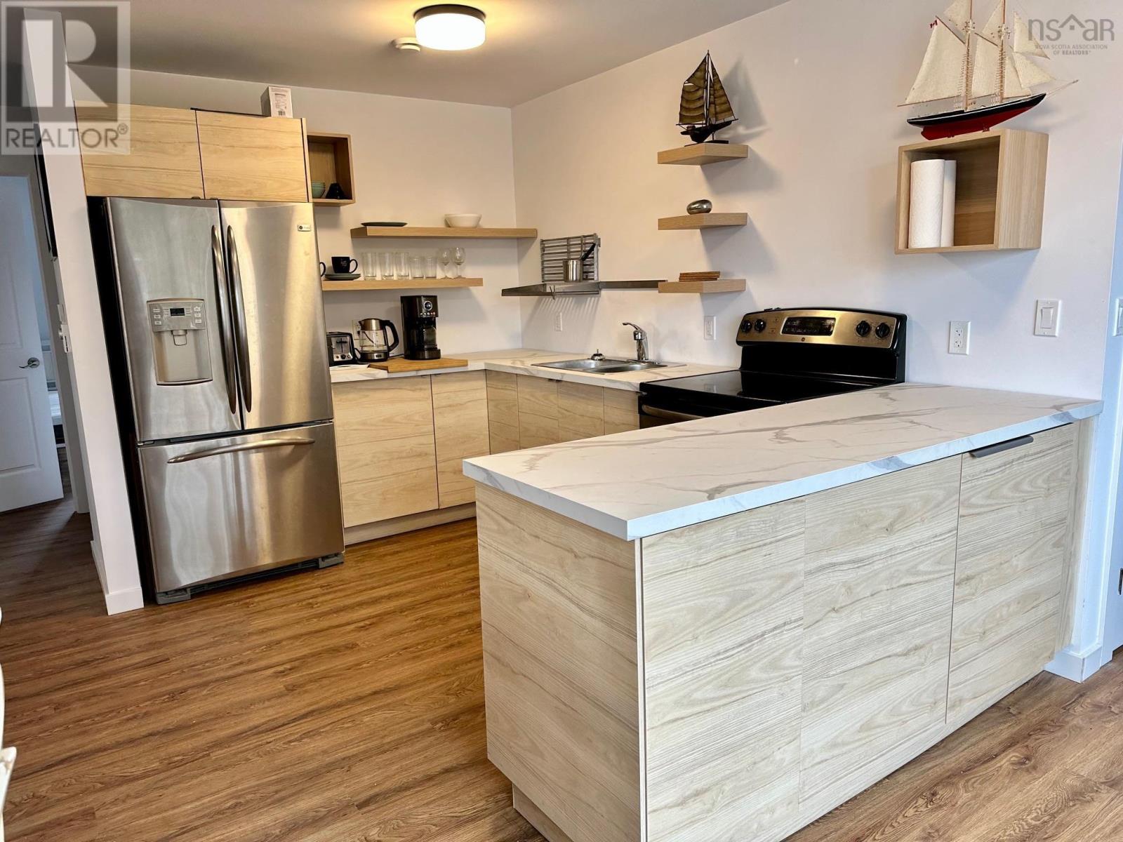 For sale 10409 St Margarets Bay Road, Hubbards, Nova Scotia B0J1T0 202400484 REALTOR.ca