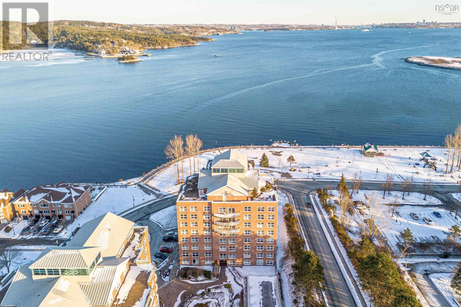 104 99 Waterfront Drive, Bedford, Nova Scotia B4A4K5 REALTOR.ca