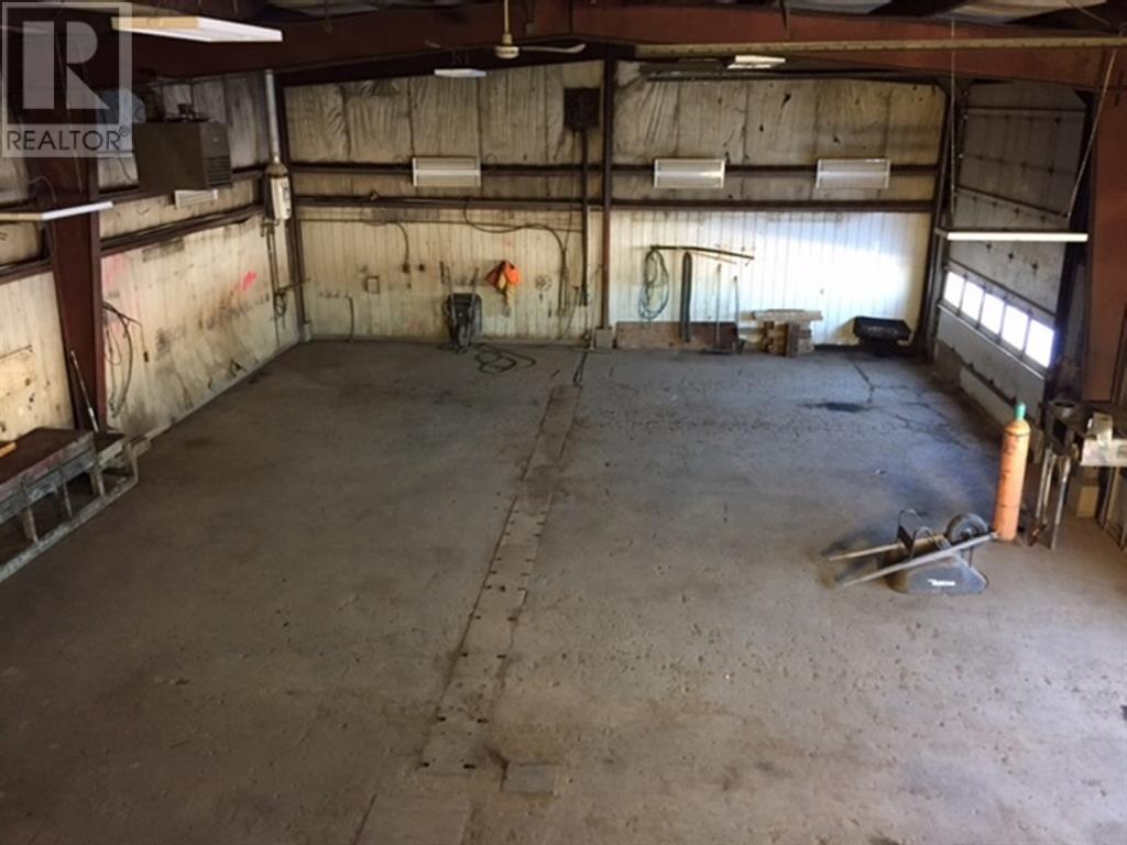 For sale 2 Banff Avenue, Rainbow Lake, Alberta T0H2Y0 A1048164