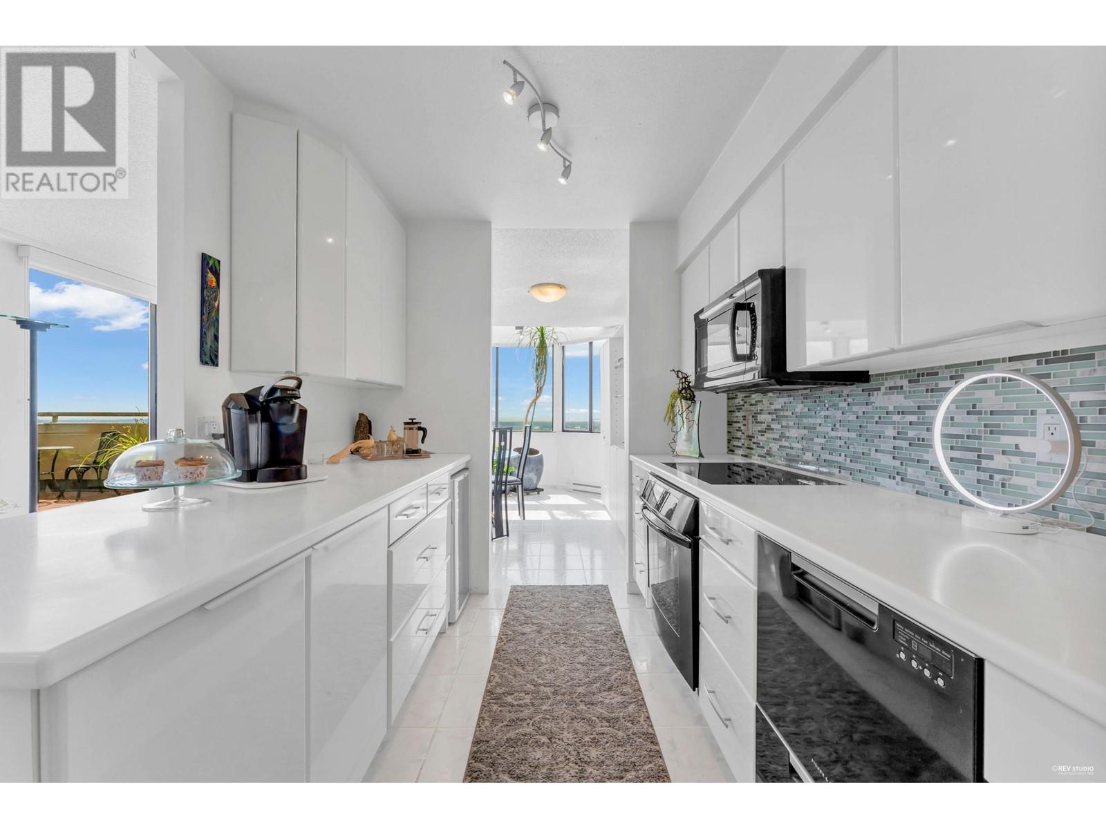 For sale 2603 6540 BURLINGTON AVENUE,