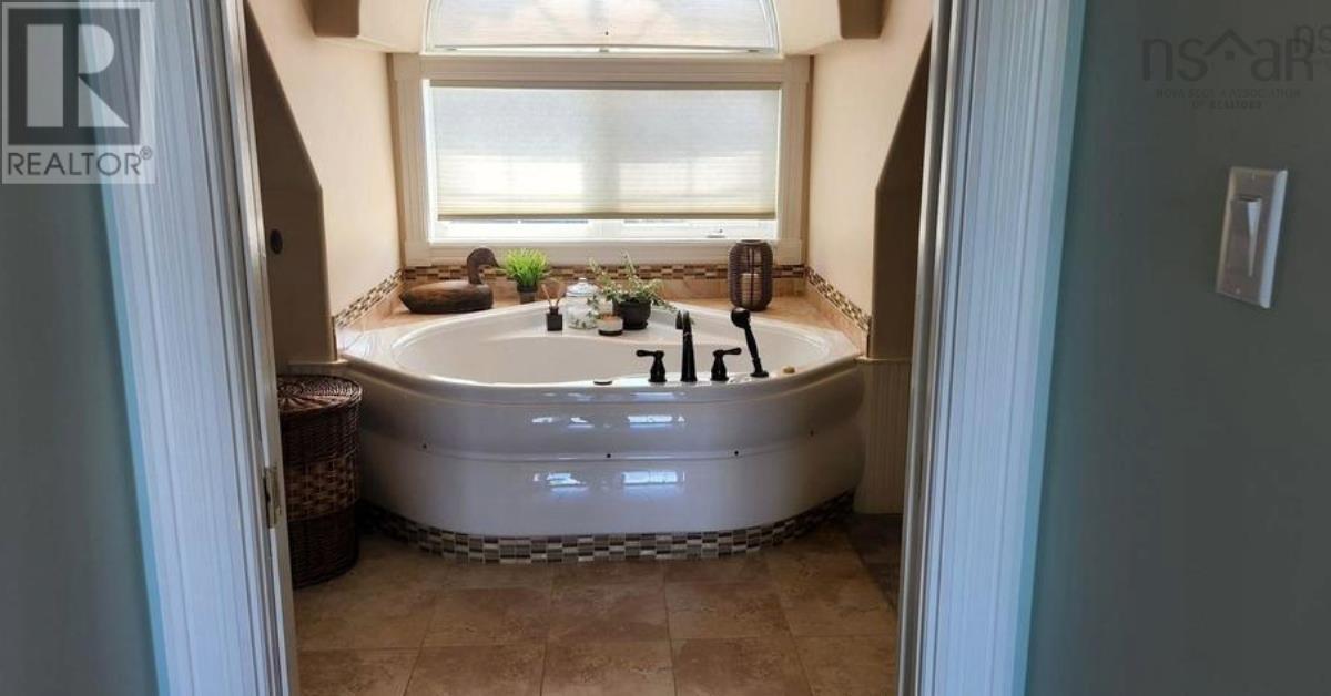 For sale 160 Mcgray Avenue, North East Point, Nova Scotia B0W2P0