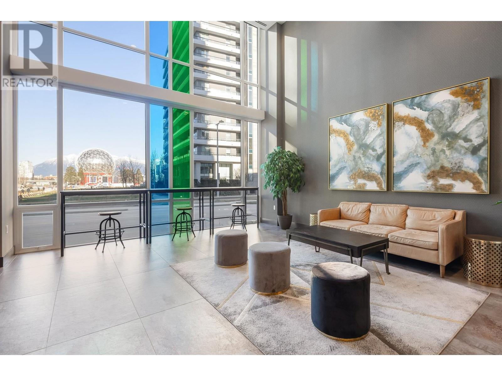 For sale 501 1708 ONTARIO STREET, Vancouver, British Columbia V5T0J7