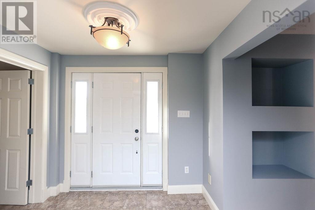 For sale 8 Locks Road, Enfield, Nova Scotia B2T1C8 202400994