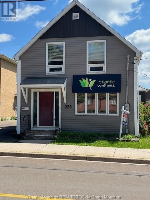 For sale 225 Lutz ST, Moncton, New Brunswick E1C5G2 M156920 REALTOR.ca