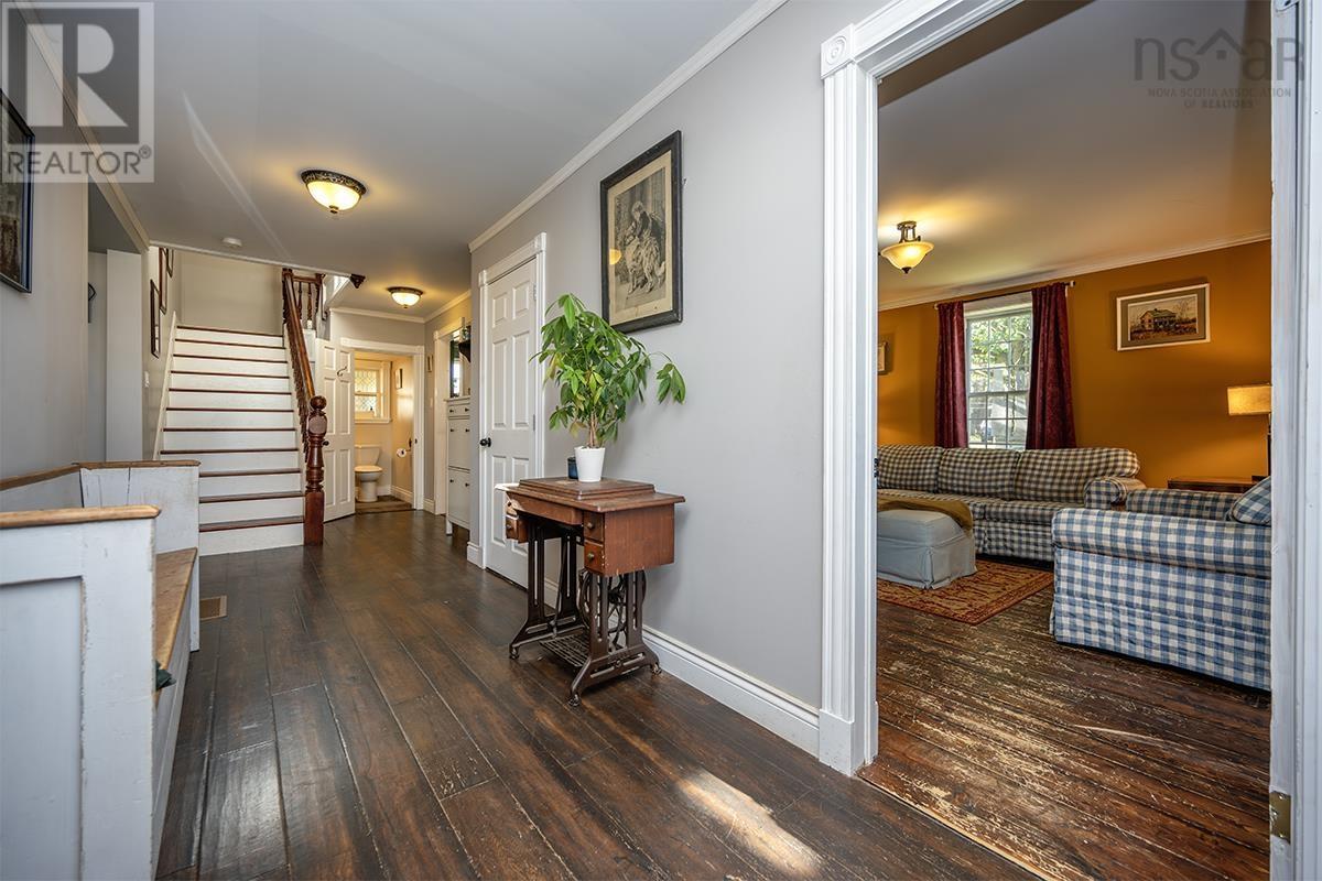 For sale 2036 Highway 1, Falmouth, Nova Scotia B0P1P0 202323507