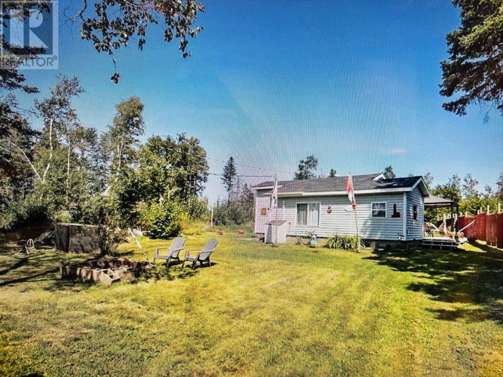 For sale 46 Jackson Point Road, Tidnish Bridge, Nova Scotia B4H3X9