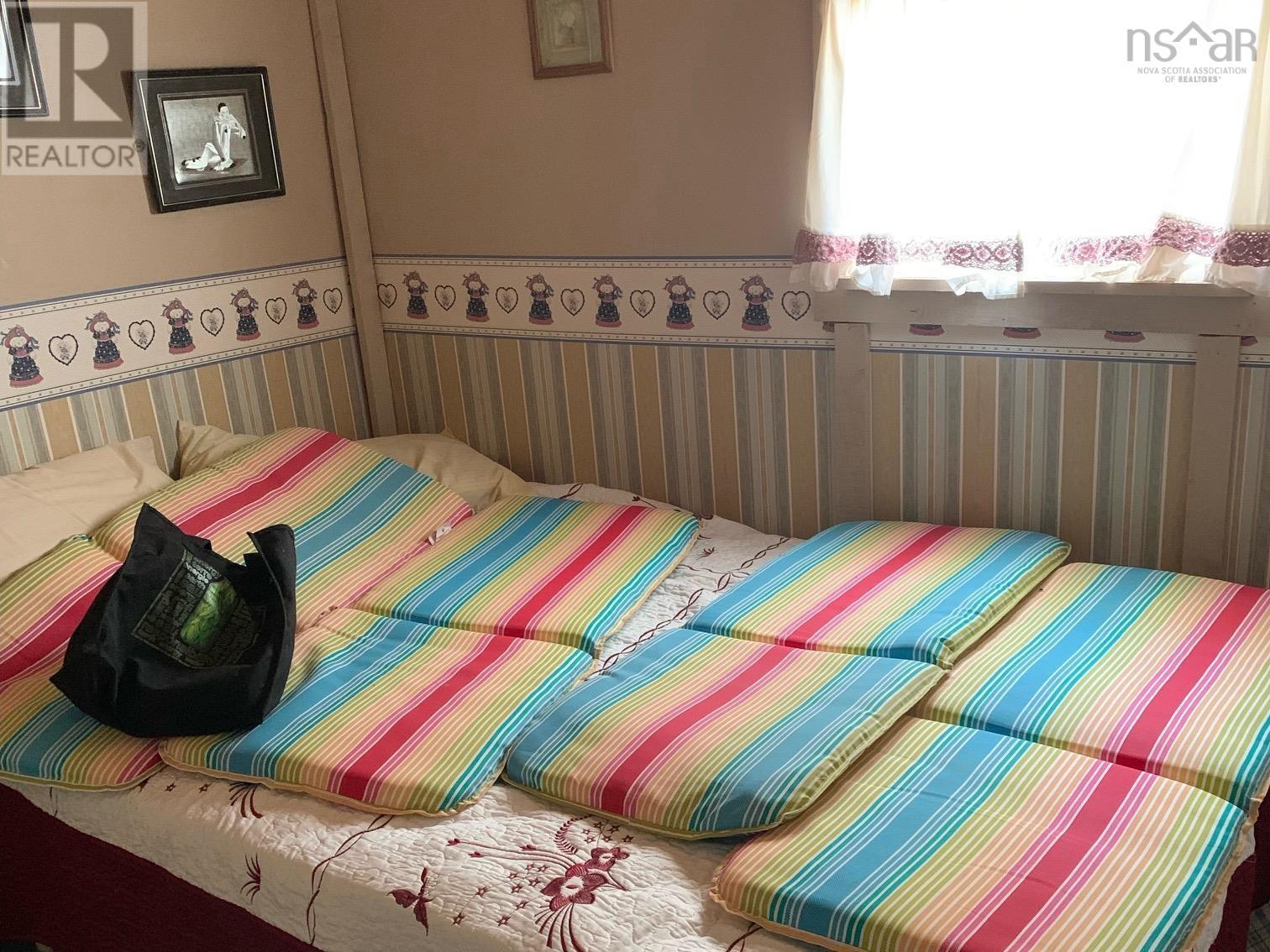 For sale 46 Jackson Point Road, Tidnish Bridge, Nova Scotia B4H3X9