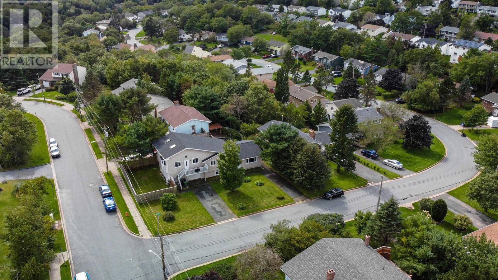 For sale 2 Shoreview Drive, Bedford, Nova Scotia B4A1V5 202319545