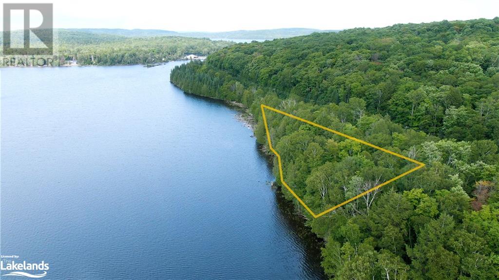 For sale: 4821 HALIBURTON LAKE Road, Haliburton, Ontario K0M1S0 ...