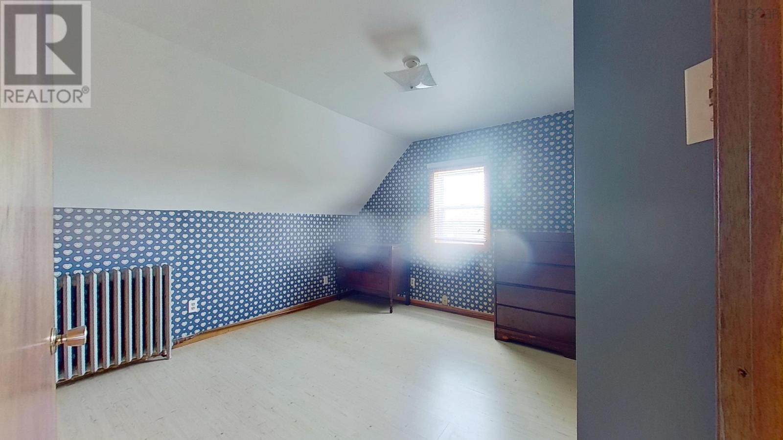 For sale 2969 Hinchey Avenue, New Waterford, Nova Scotia B1H2M3