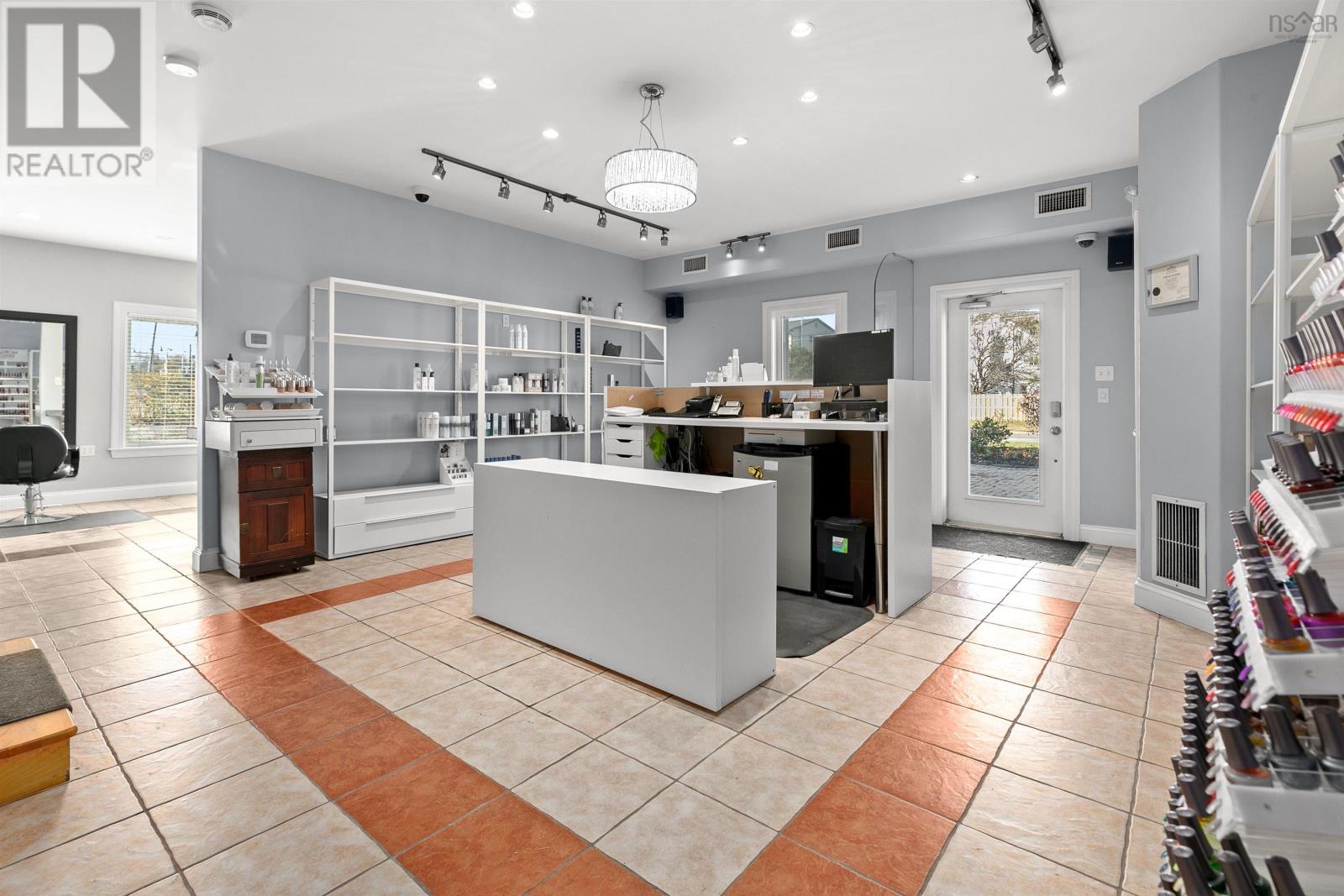 For sale 940 Cole Harbour Road, Dartmouth, Nova Scotia B2V1E6