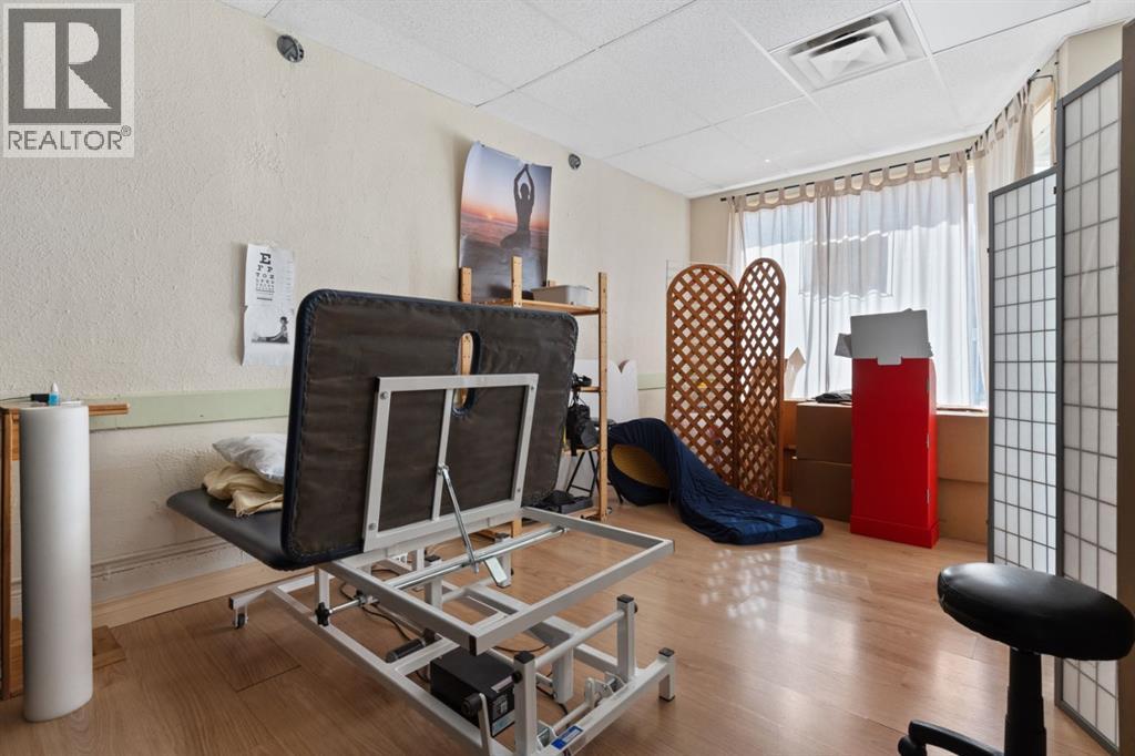 For sale 4931 49 Street, Camrose, Alberta T4V1N3 A2030401 REALTOR.ca