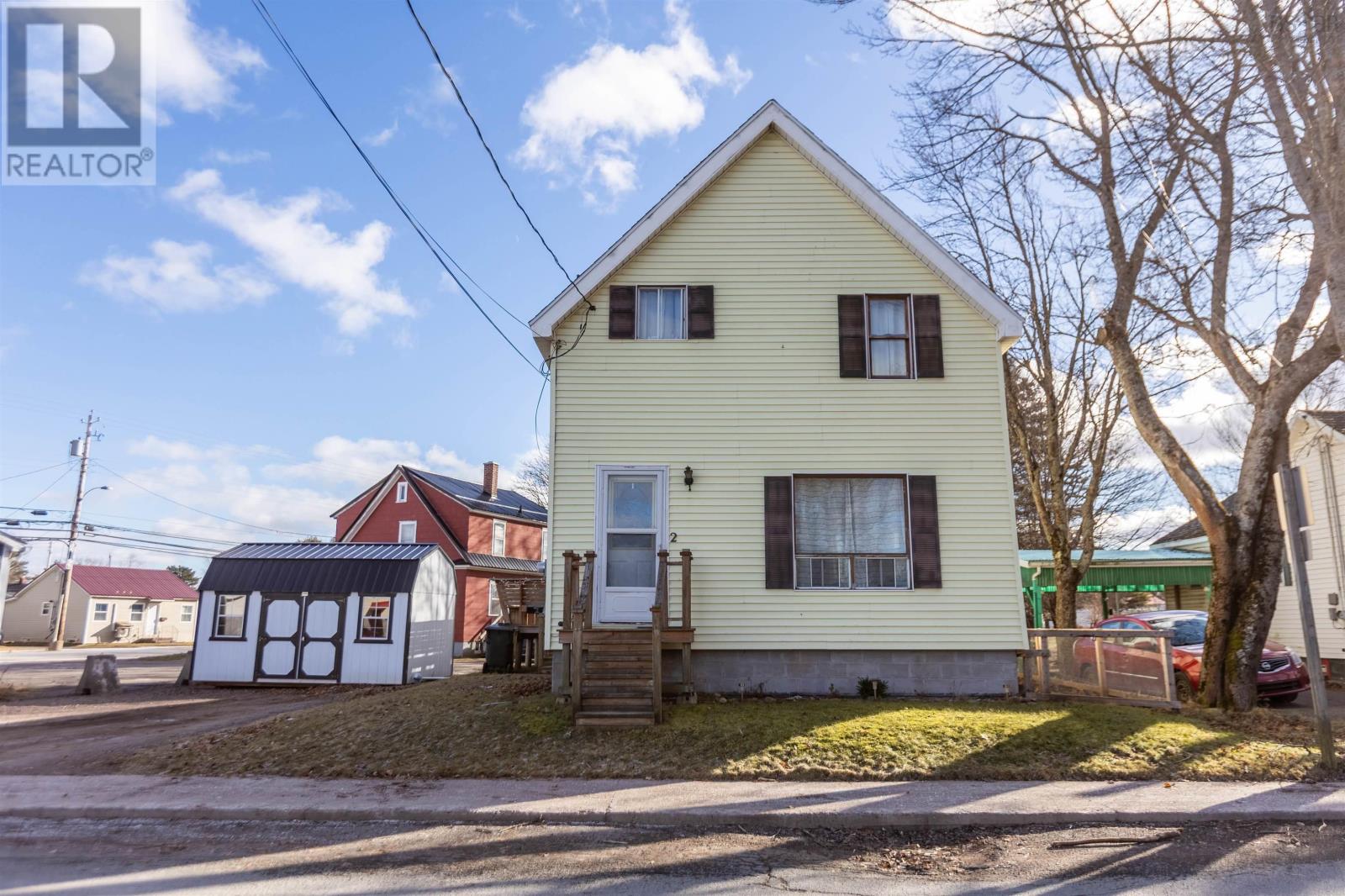 2 Chamberlain Street, Amherst, Nova Scotia B4H1J8 | REALTOR.ca