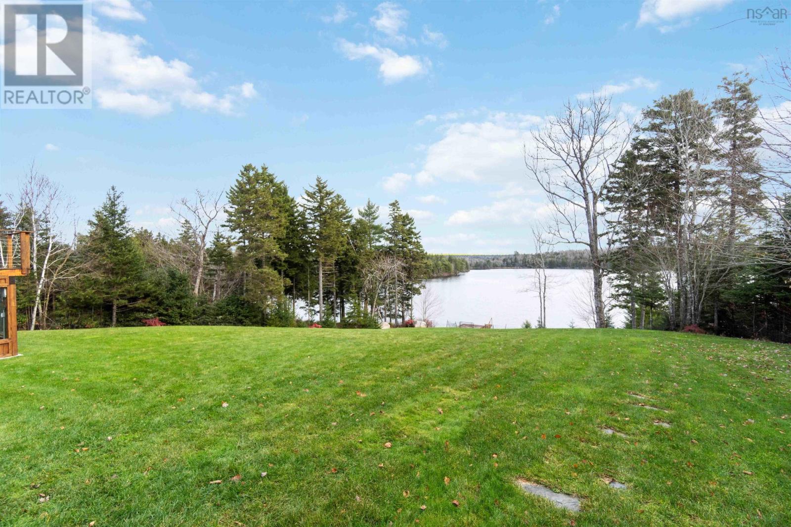 For sale 1258 Westwood Boulevard, Upper Tantallon, Nova Scotia B3Z0G6