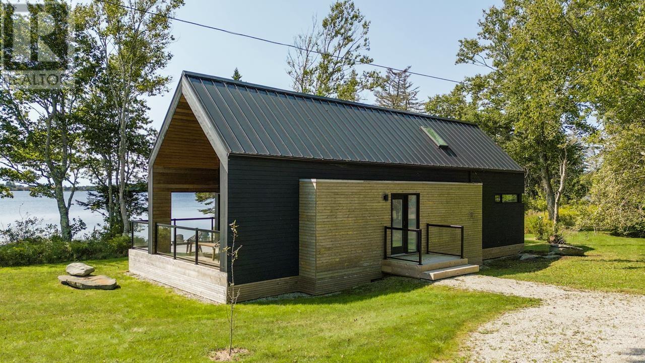 For sale 64 Captain Landers Court, Hebron, Nova Scotia B5A5Z6