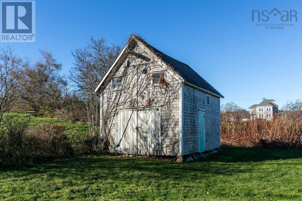 For sale 580 Kingsburg Road, Lower Rose Bay, Nova Scotia B0J2X0