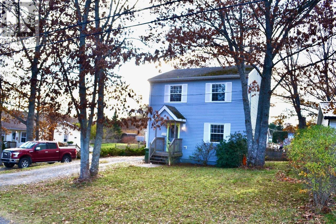 For sale 325 Lamont Road, Kentville, Nova Scotia B4N3A9 202324820