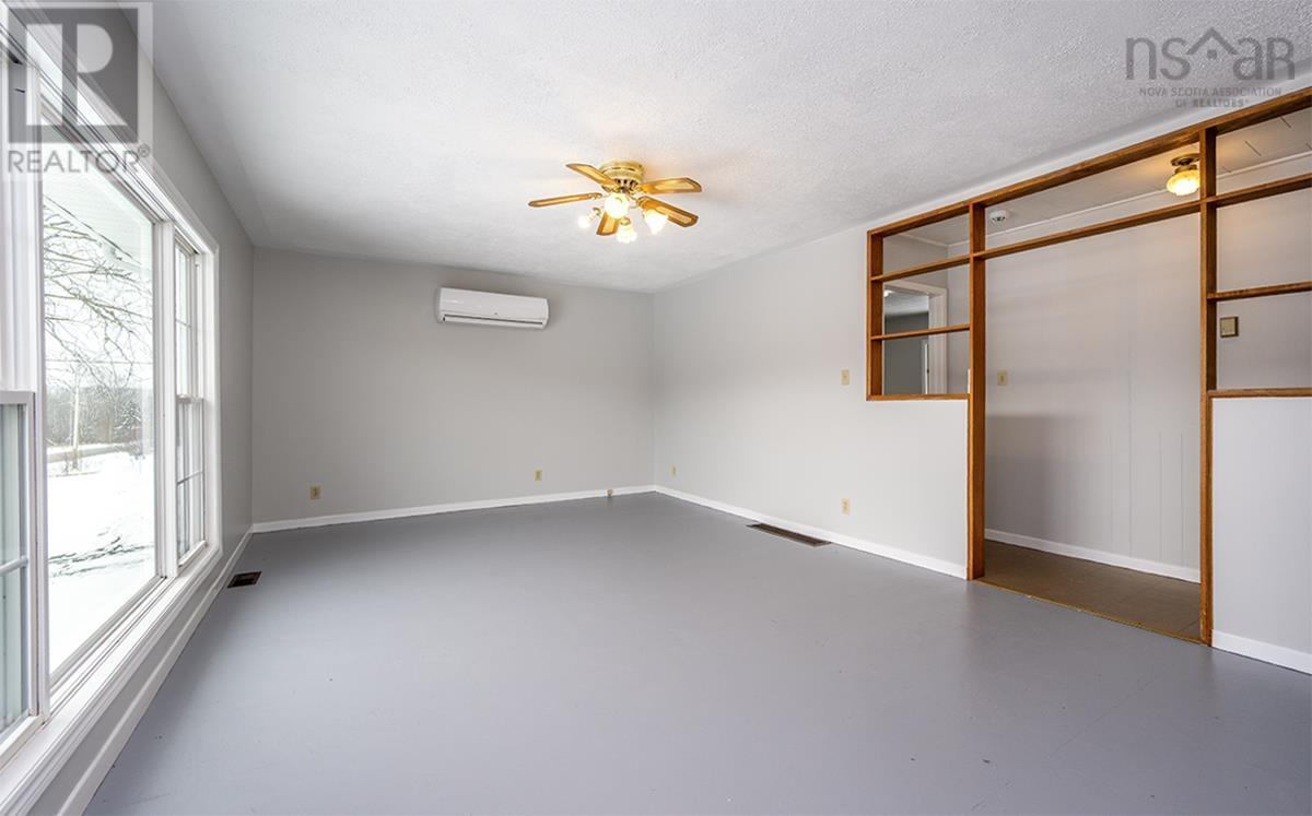 For sale 2731 Road, Hants Border, Nova Scotia B0P1P0