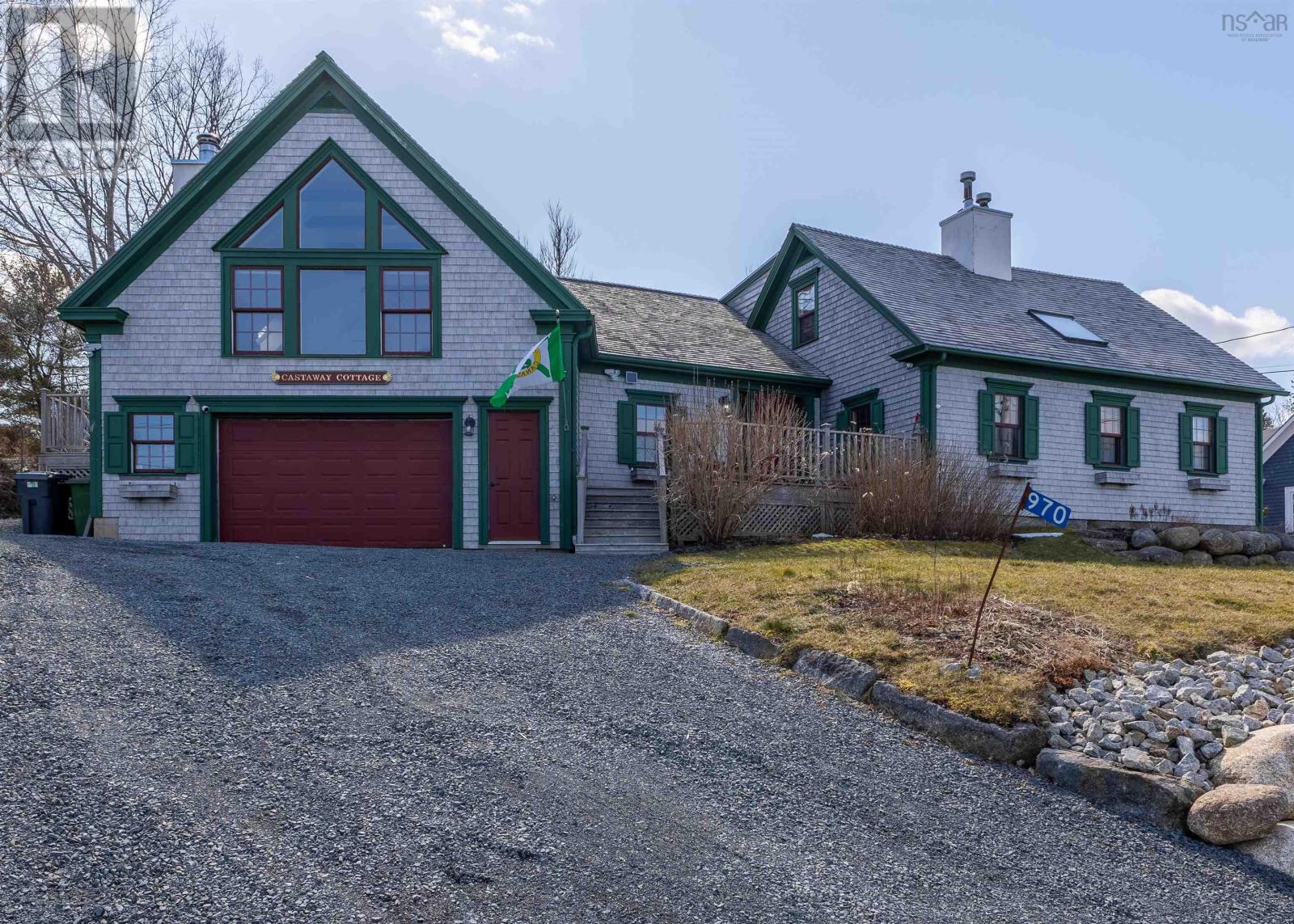 For sale: 970 Main Street, Mahone Bay, Nova Scotia B0J2E0 - 202401425 |  REALTOR.ca