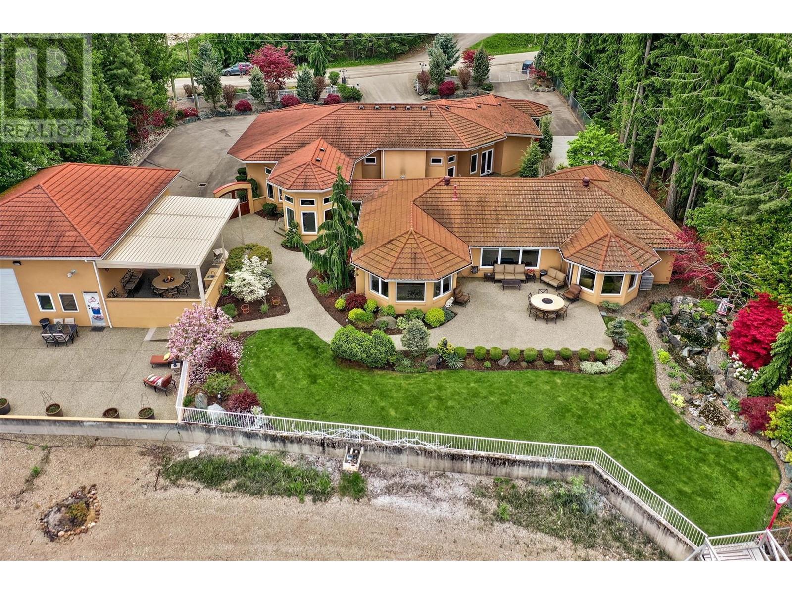 for-sale-2471-rocky-point-road-blind-bay-british-columbia-v0e1h1