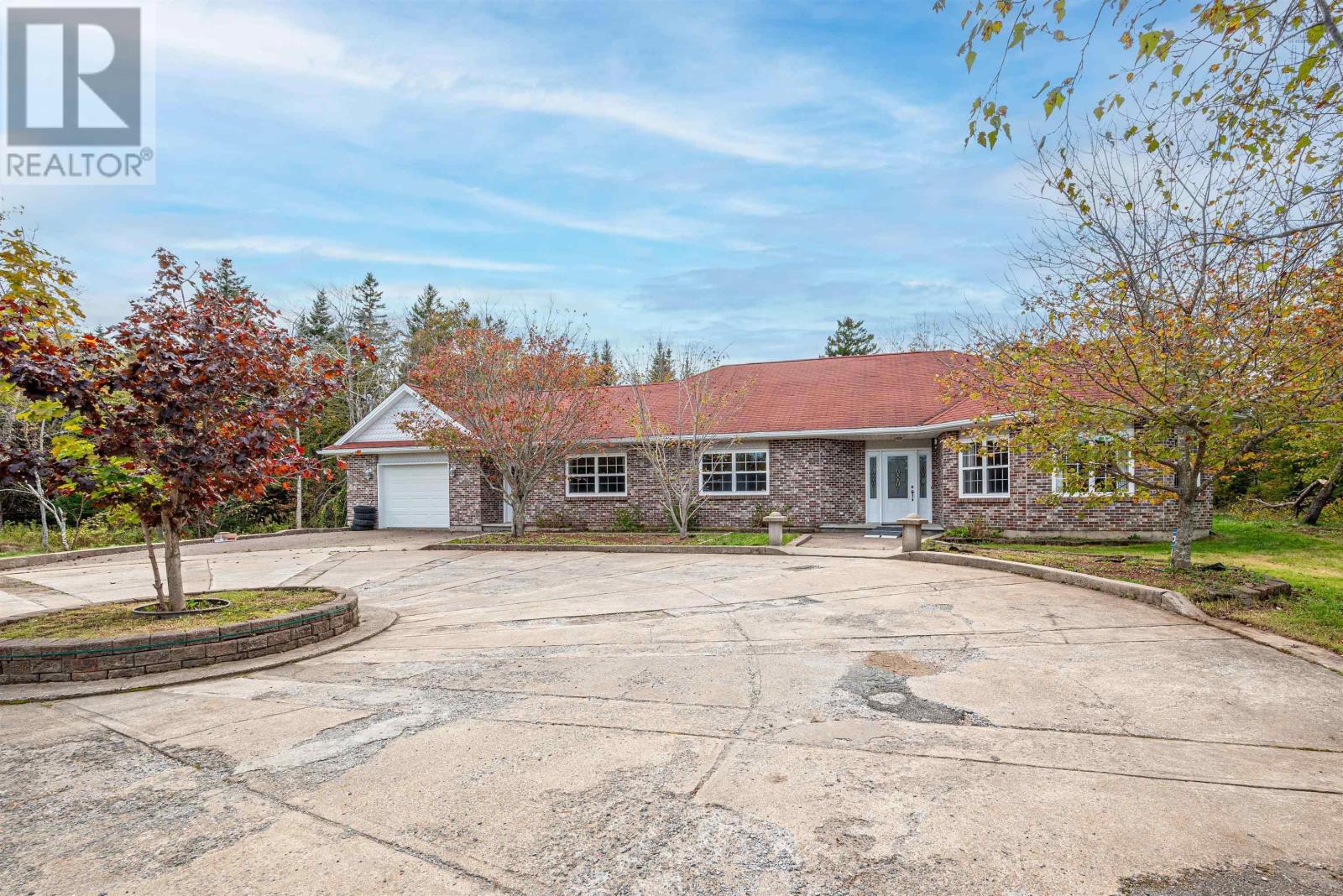 For sale 10 Salto Drive, Lucasville, Nova Scotia B4B1R7 202321877