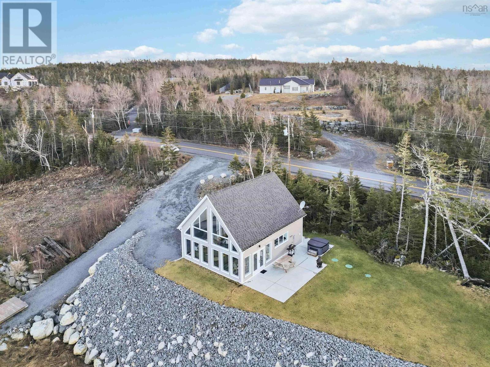For sale 720 Ostrea Lake Road, Musquodoboit Harbour, Nova Scotia