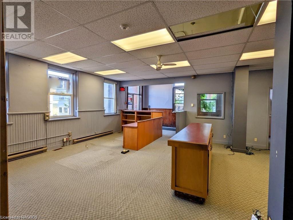 For sale 719 QUEEN Street, Kincardine, Ontario N2Z1Z9 40494455