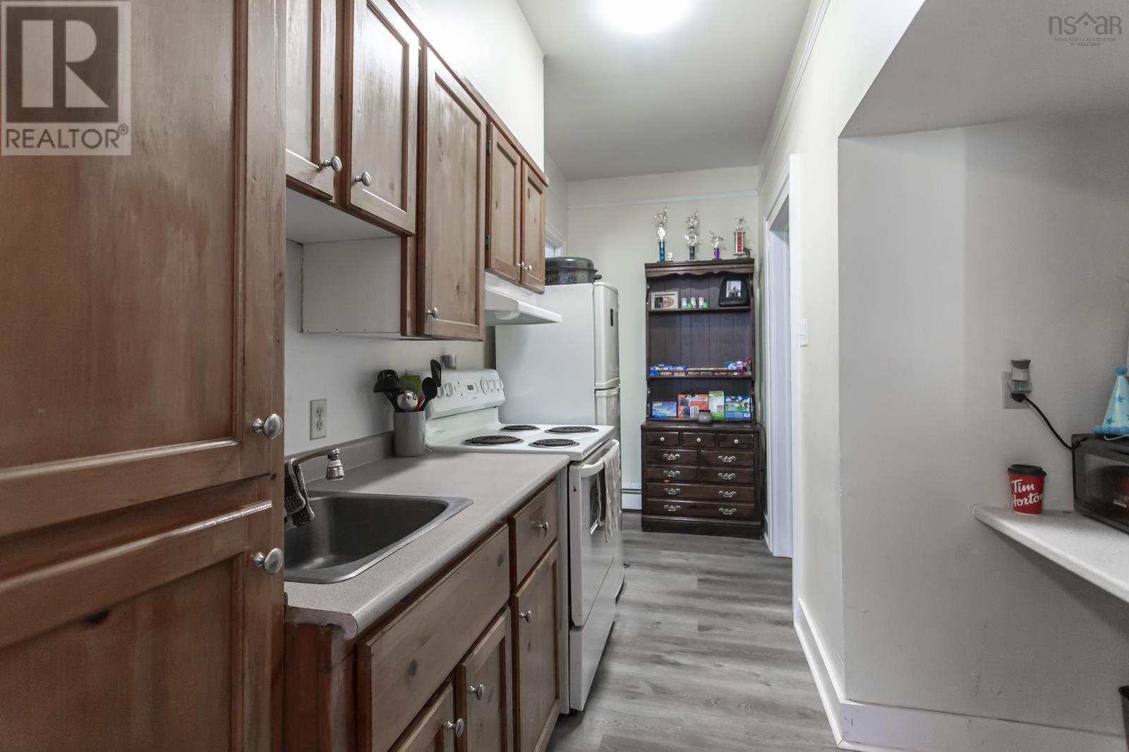 For sale 470474 Main Street, Lawrencetown, Nova Scotia B0S1M0 202401576 REALTOR.ca