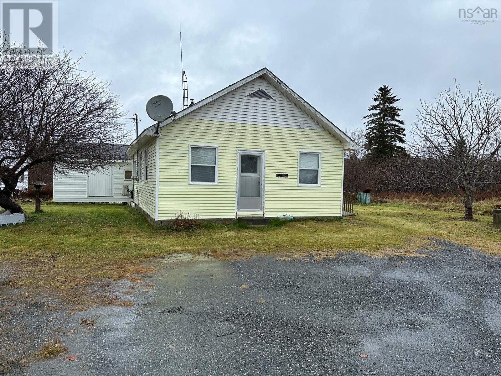 For sale 4054 Highway 3, Lower Argyle, Nova Scotia B0W1W0 202324811