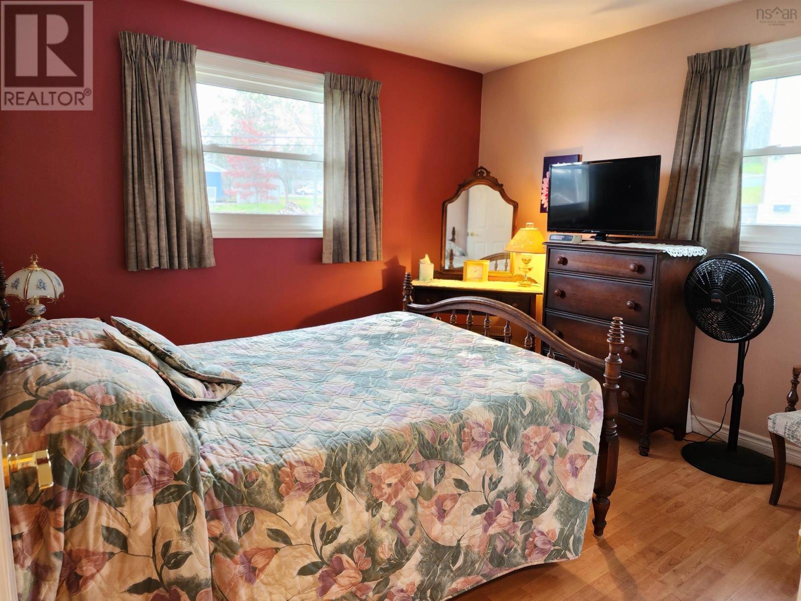 9 Evergreen Drive, Salmon River, Nova Scotia B2N5J2 REALTOR.ca