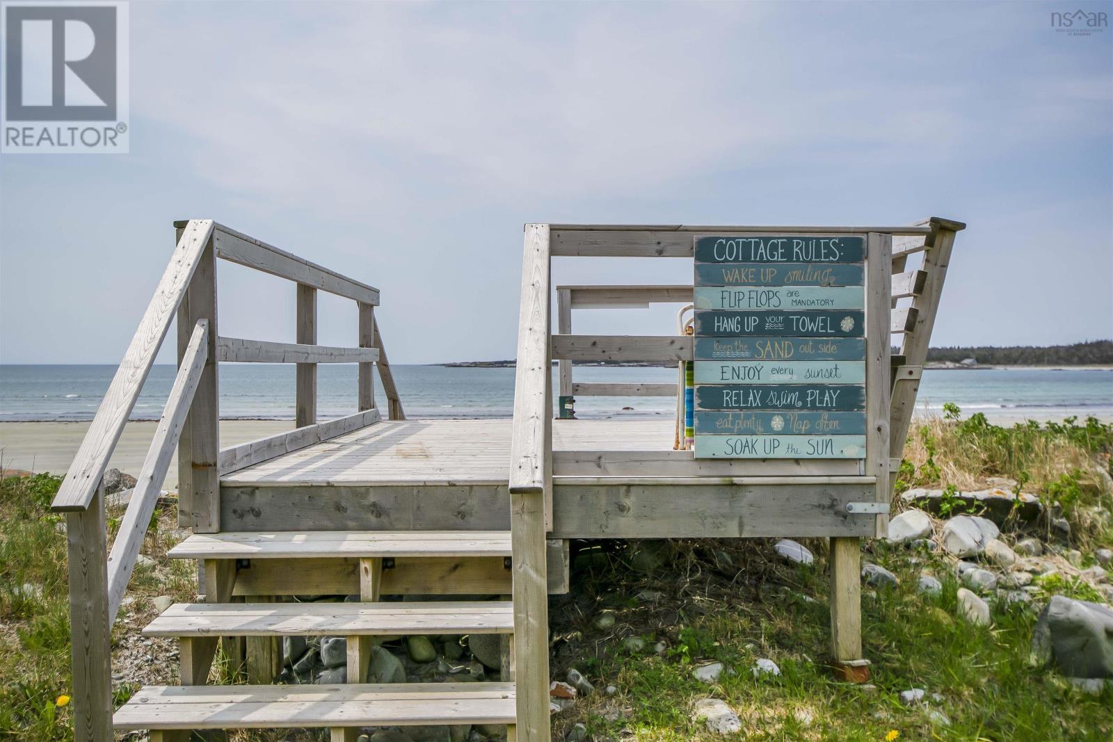 For sale 1 Gull Rock Road, Lockeport, Nova Scotia B0T1L0 202401600