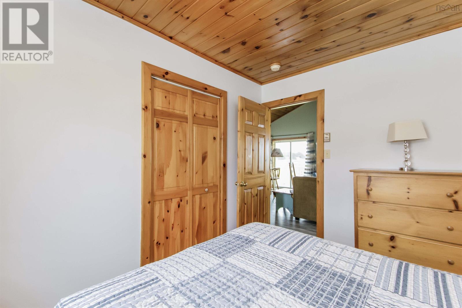 For sale 1 Gull Rock Road, Lockeport, Nova Scotia B0T1L0 202401600