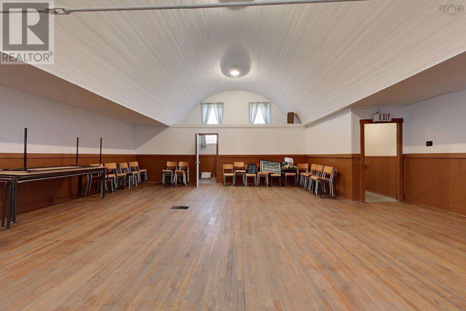 For sale 91 Highway 242, Joggins, Nova Scotia B0L1A0 202323717