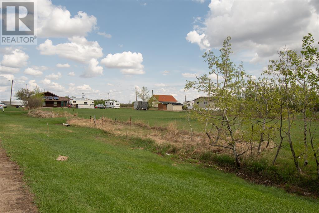 For sale 204 2nd Street, Gadsby, Alberta T0C1K0 A2037425 REALTOR.ca