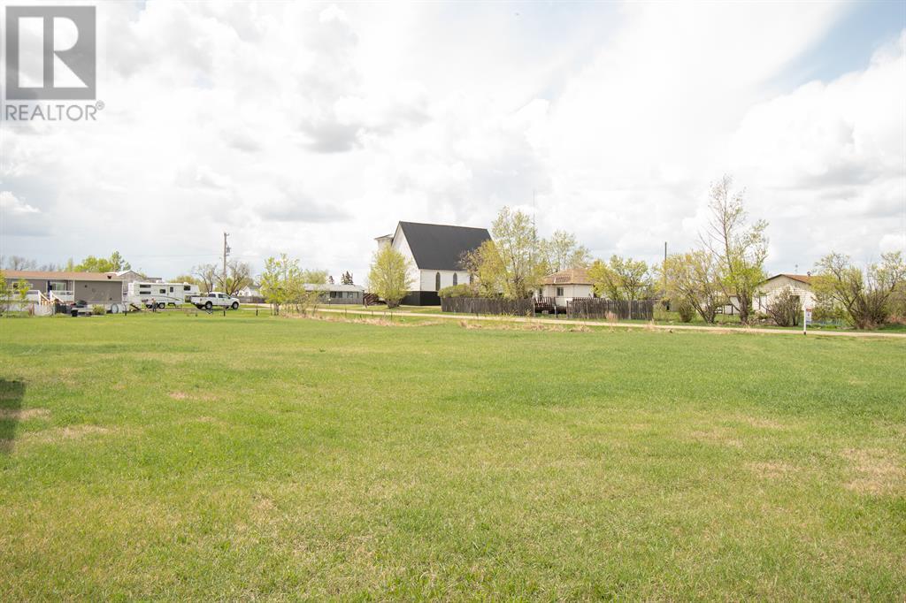 For sale 204 2nd Street, Gadsby, Alberta T0C1K0 A2037425 REALTOR.ca