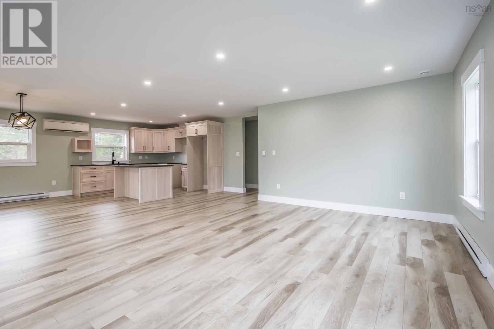 For sale 138 Edward Drive, Enfield, Nova Scotia B2T1H8 202323771