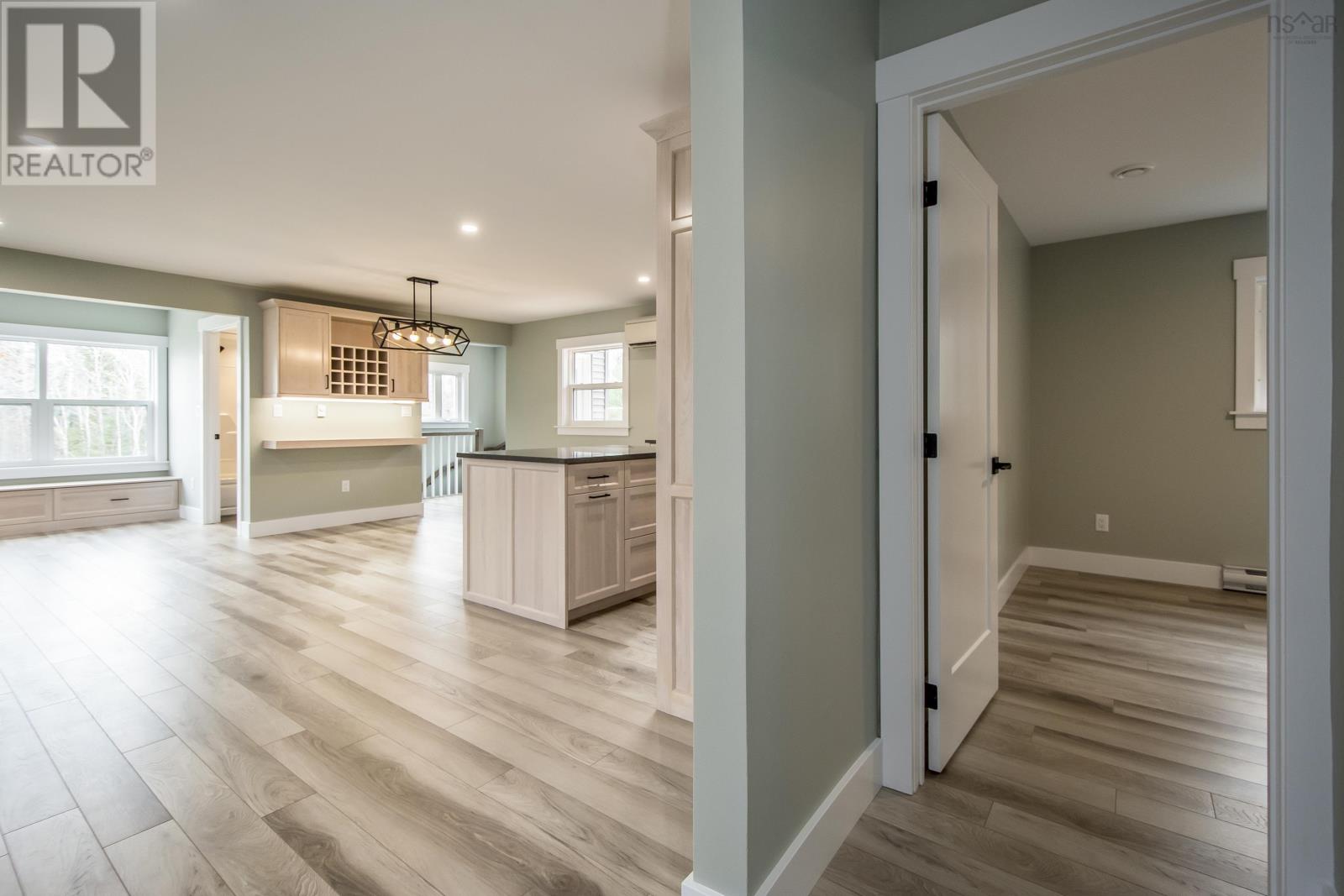 For sale 138 Edward Drive, Enfield, Nova Scotia B2T1H8 202323771