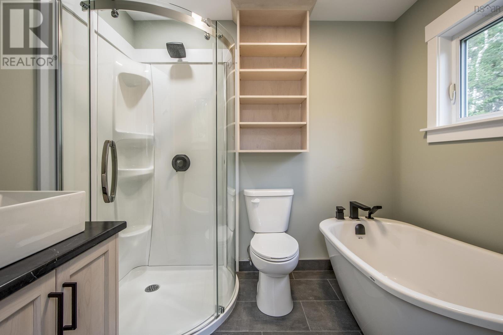 For sale 138 Edward Drive, Enfield, Nova Scotia B2T1H8 202323771