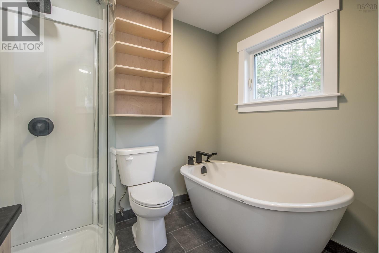 For sale 138 Edward Drive, Enfield, Nova Scotia B2T1H8 202323771