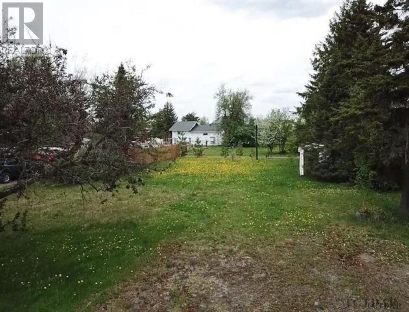 For sale 65 Eighth AVE, Englehart, Ontario P0J1H0 TM240003 REALTOR.ca