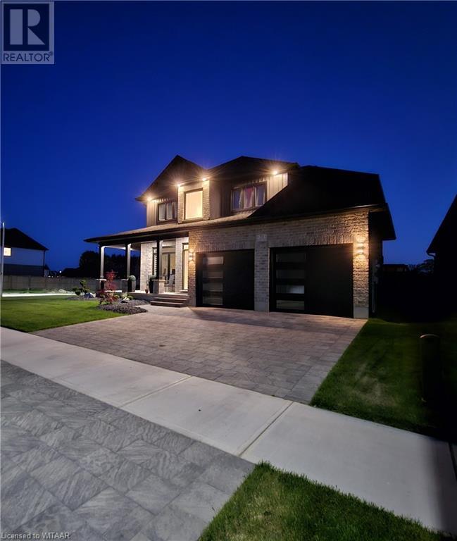 For sale 51 ELLIOTT Street, Strathroy, Ontario N7G3H4 40528808