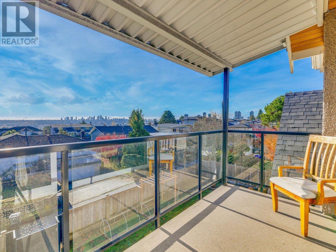 For sale 6296 AUBREY STREET, Burnaby, British Columbia V5B2E1