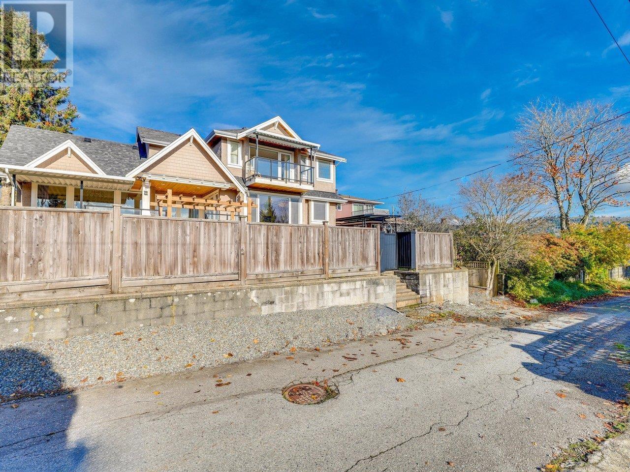 For sale 6296 AUBREY STREET, Burnaby, British Columbia V5B2E1