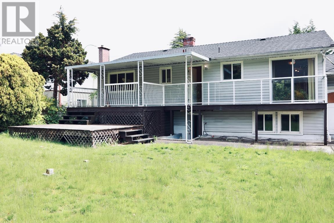 For sale 394 BLUE MOUNTAIN STREET, Coquitlam, British Columbia V3K4J8