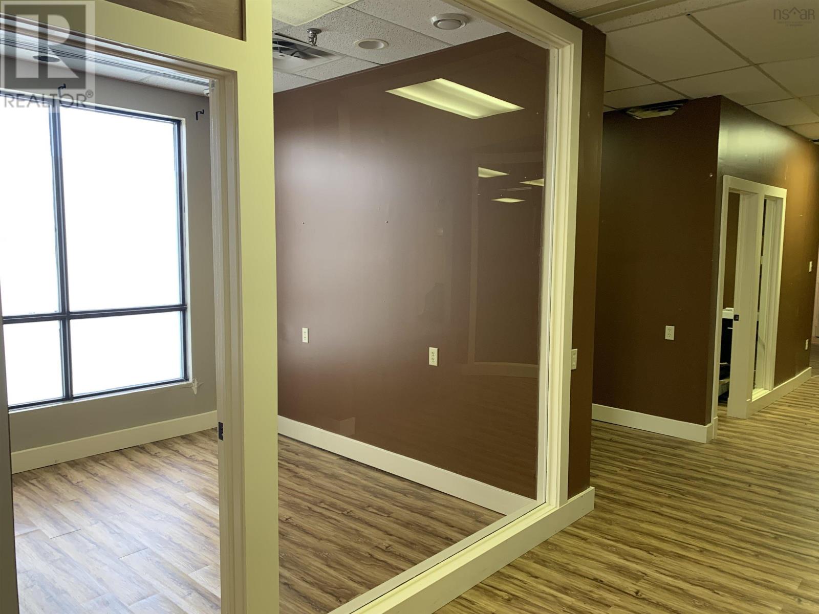 For sale 942 Cole Harbour Road, Cole Harbour, Nova Scotia B2V1E6