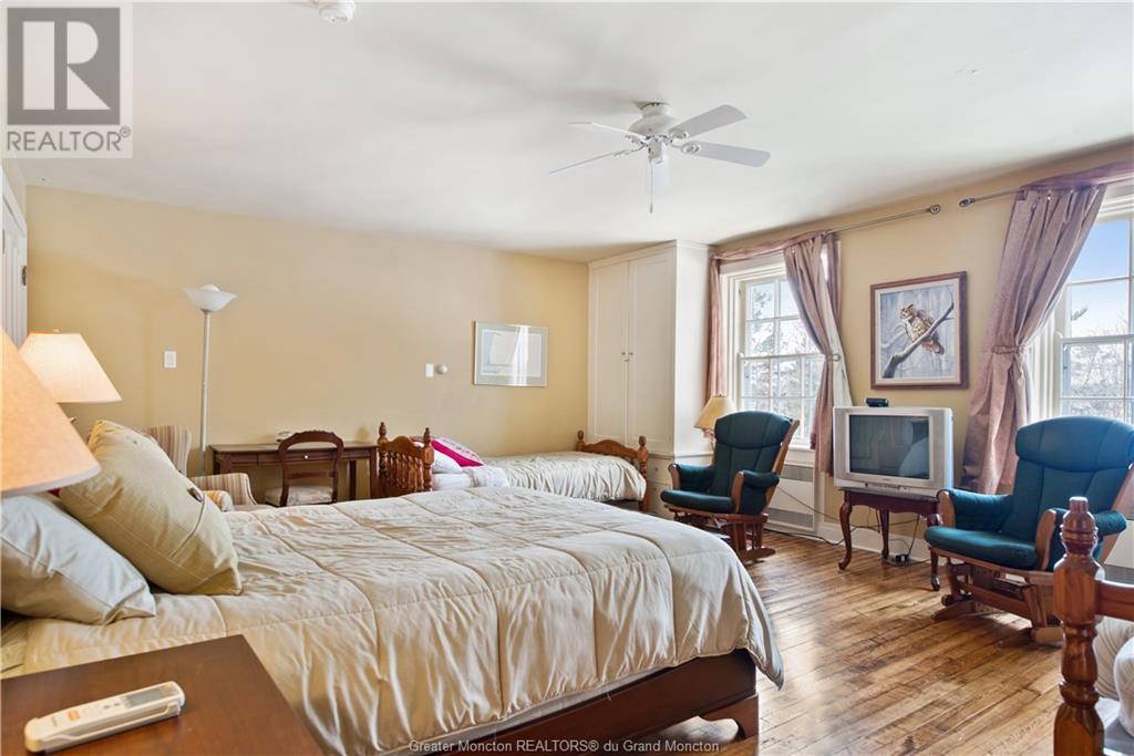 For sale 114 Riverside DR, Shediac, New Brunswick E4P2P3 M157133